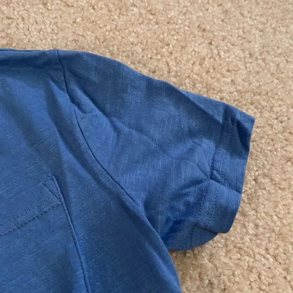GYMBOREE SIZE SMALL KIDS SHIRT